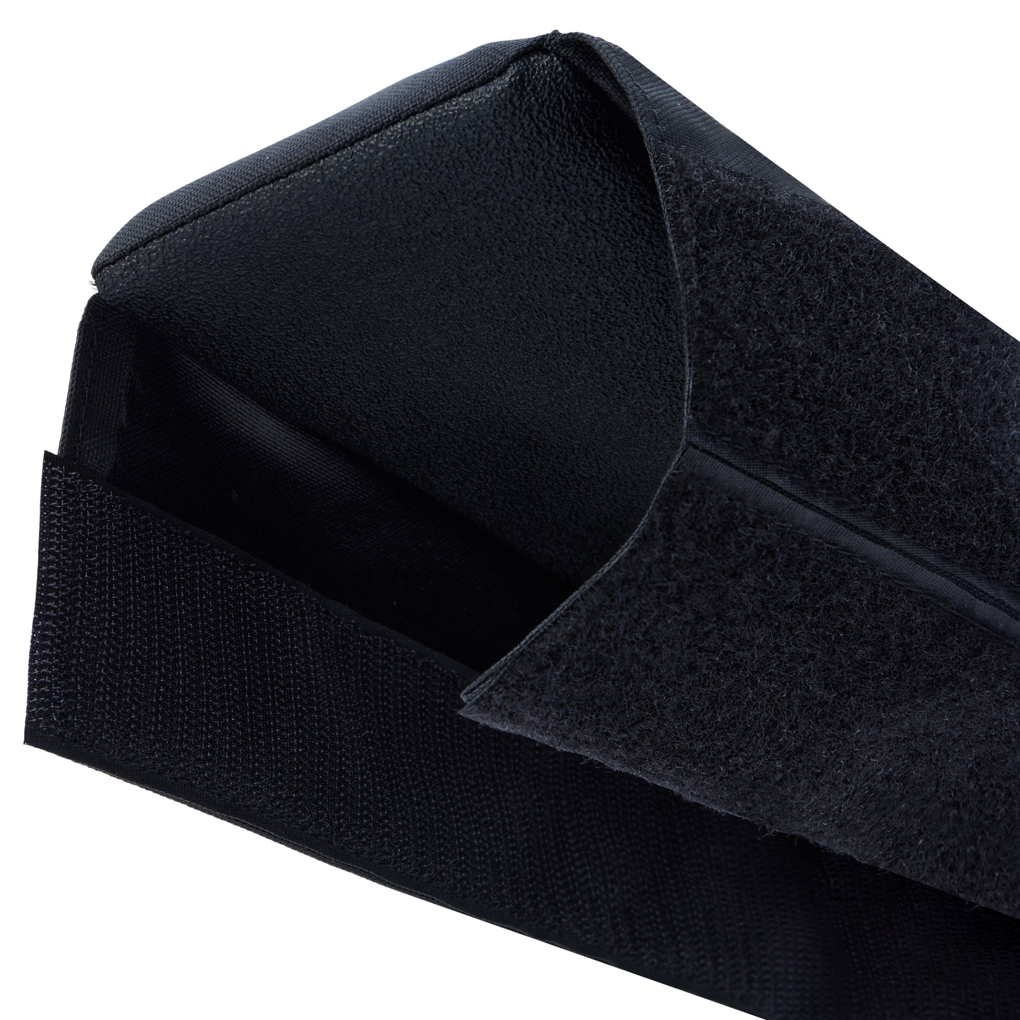 Aero Rack Pads DLX 28In - Black