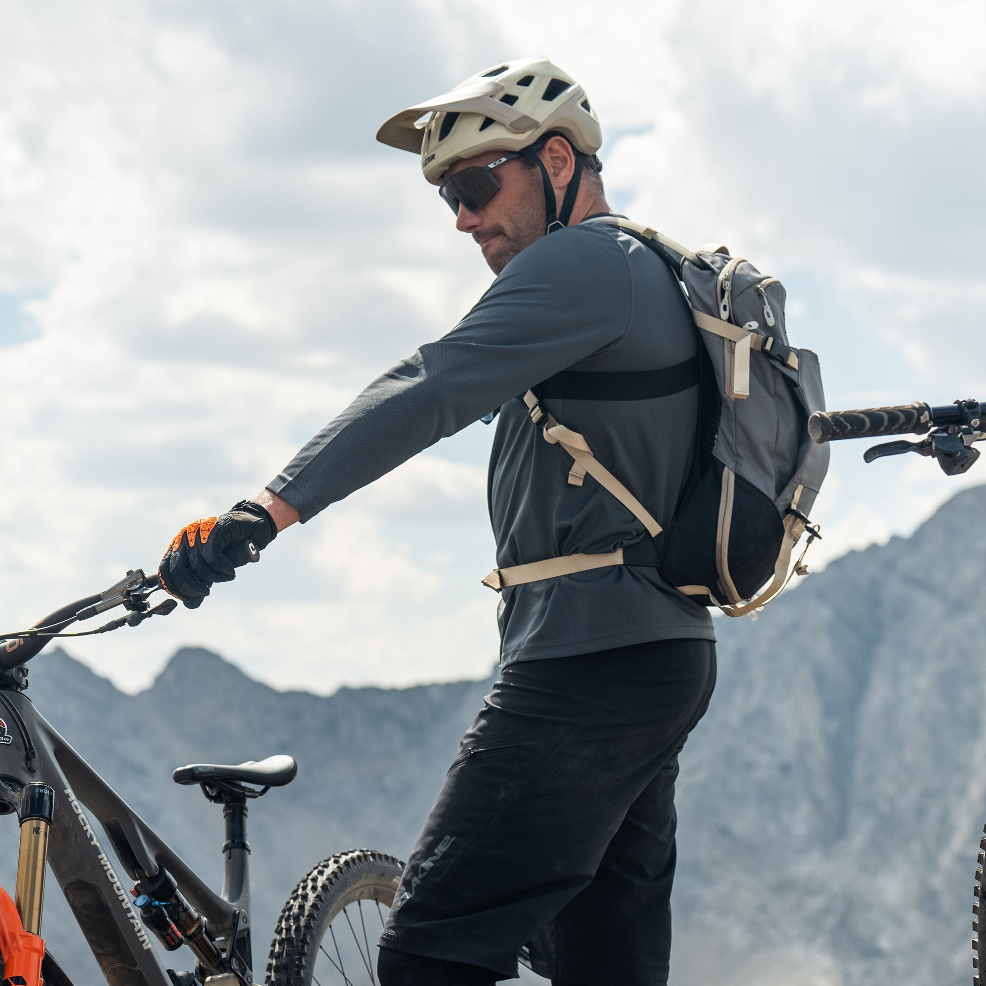 Drafter Backpack 10L - Castlerock