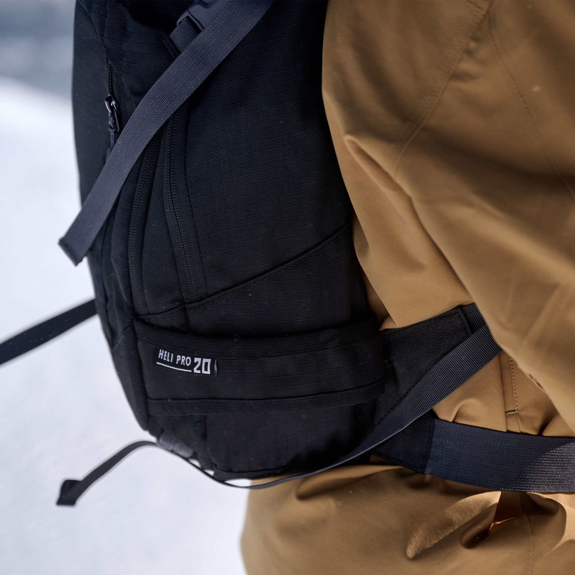 Heli Pro 20L - Black