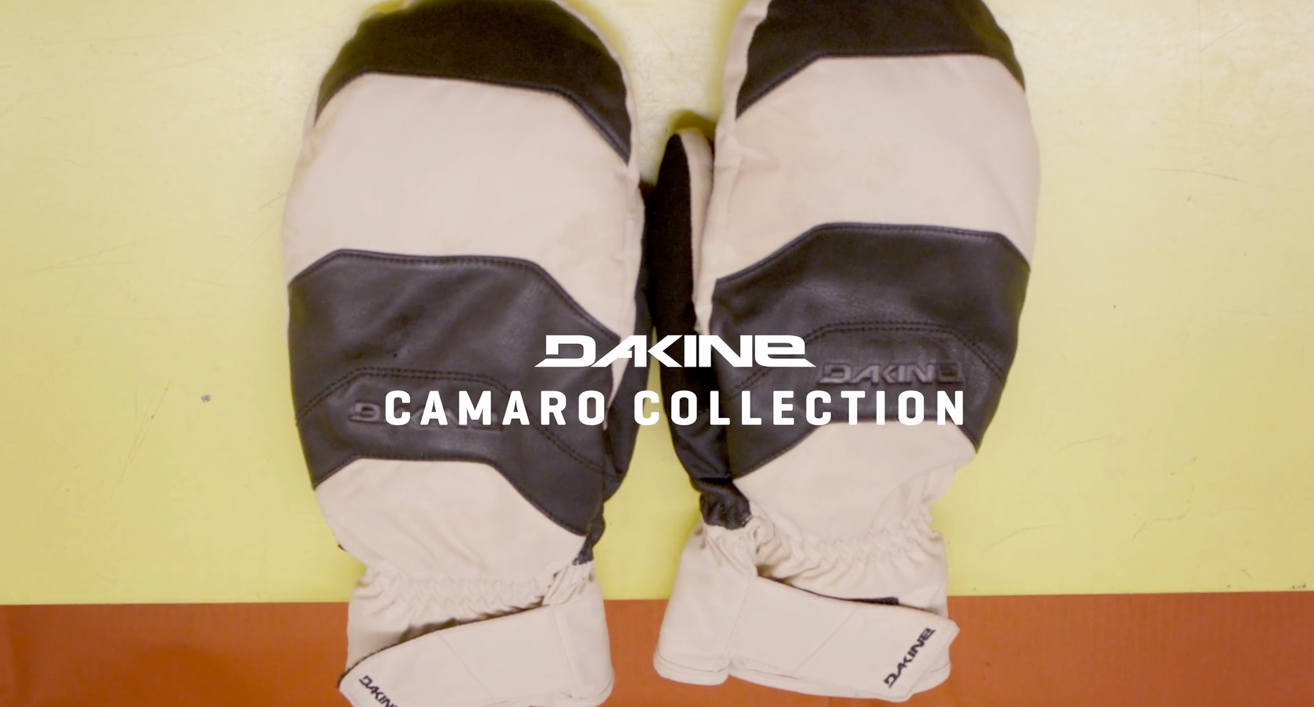 Camaro Short Gloves - Black
