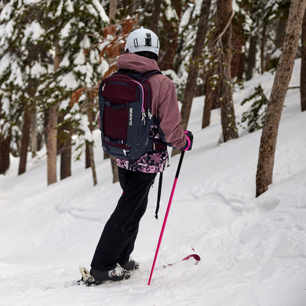 Womens Mission Pro Backpack 25L - Darkest Spruce